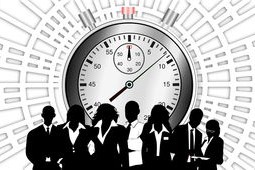 LeyuSports-中小学体育课外活动管理优化策略，中小学体育课外活动管理优化策略研究