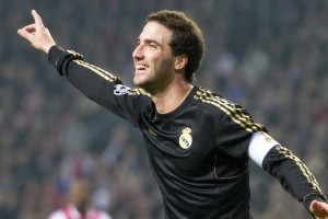 乐鱼体育-《英雄联盟》韩国内战火爆开打，期待激烈对抗，韩国英雄联盟比赛叫什么