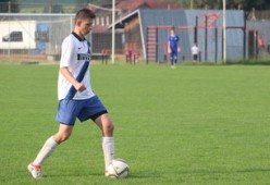 乐鱼（LEYU）体育-世界青少年足球锦标赛中国青年队逆转晋级，国际足联世界青年足球锦标赛