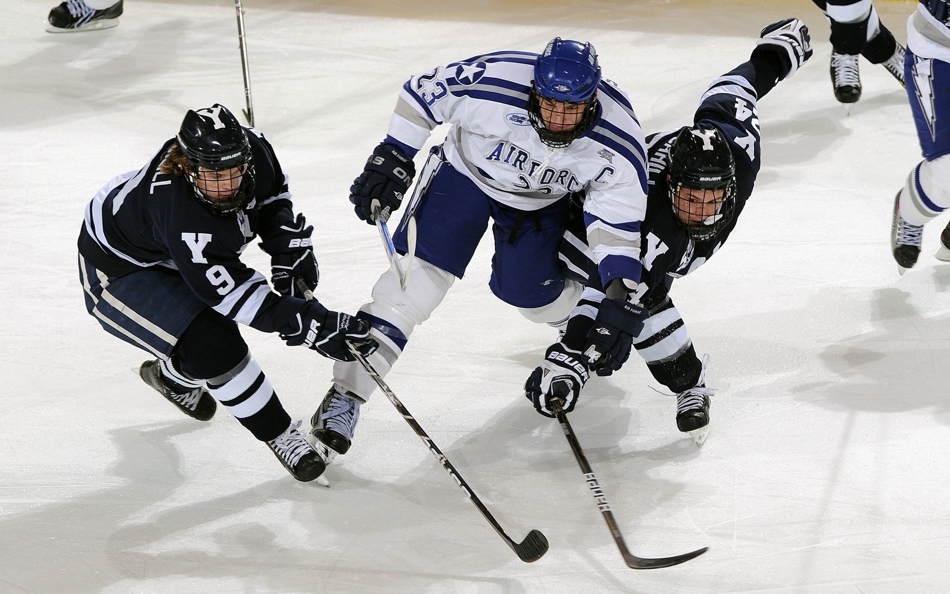 《ApexLegends》天空城全新登场,战术革新引爆战场!