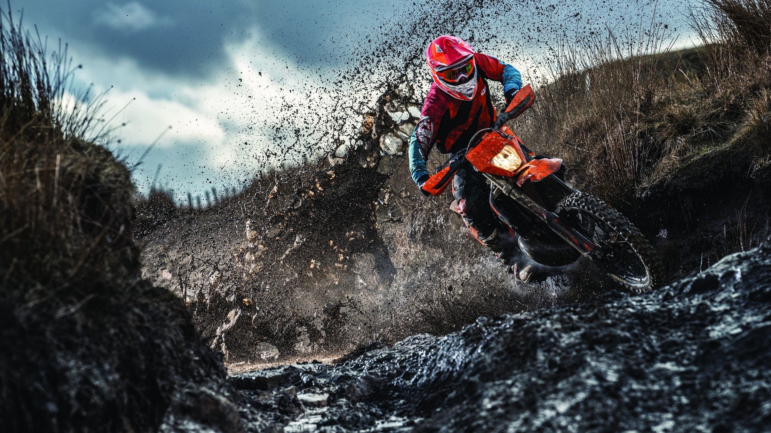 极限运动培训营注重选手心理素质培养，极限运动训练基地